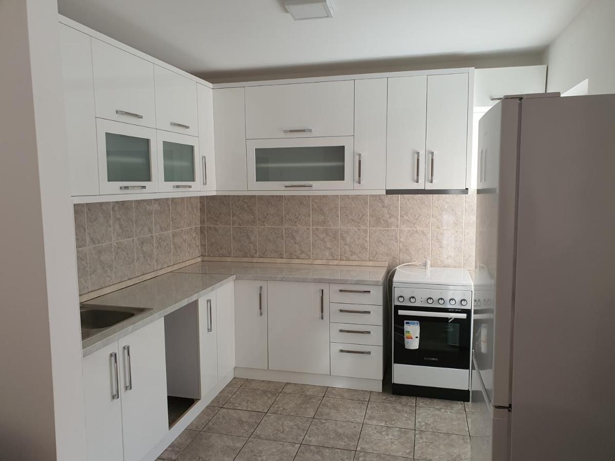 Big Apartman - Free Parking Vranje Kültér fotó